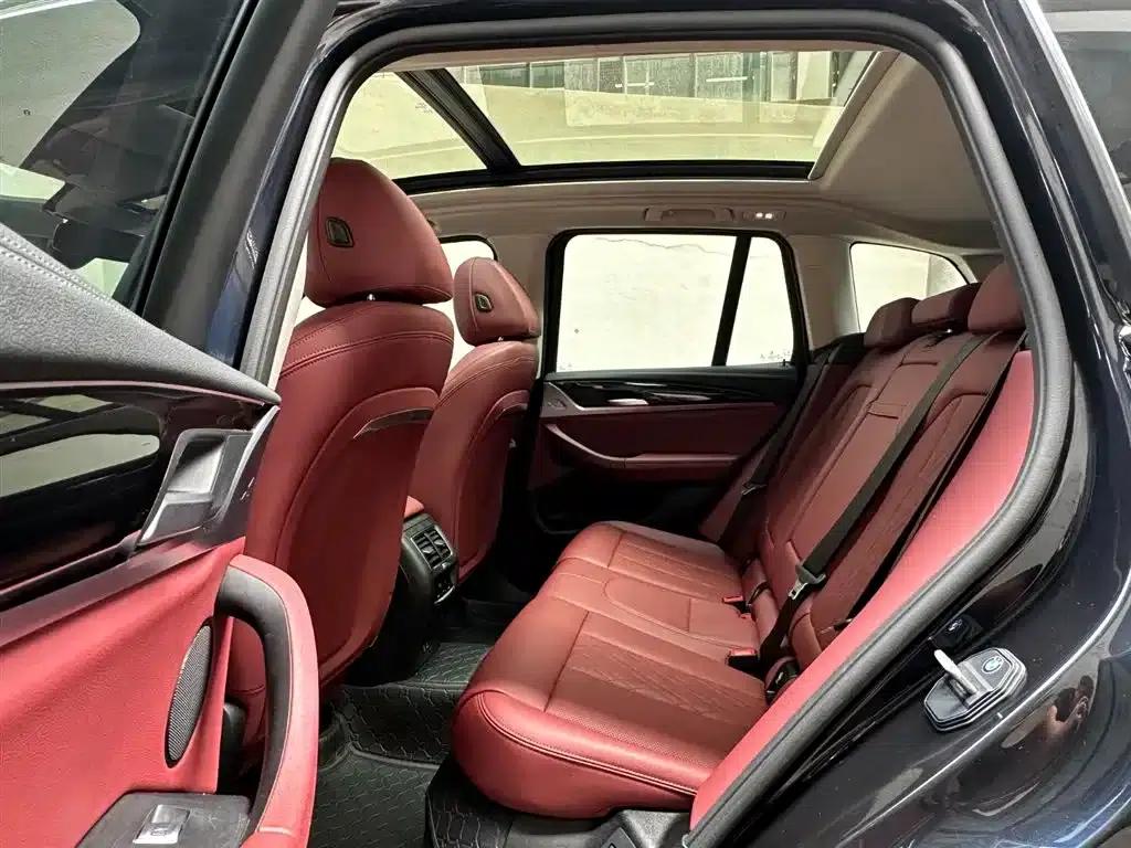 2022 BMW X3 xDrive25i M Sport Package — миниатюра 10