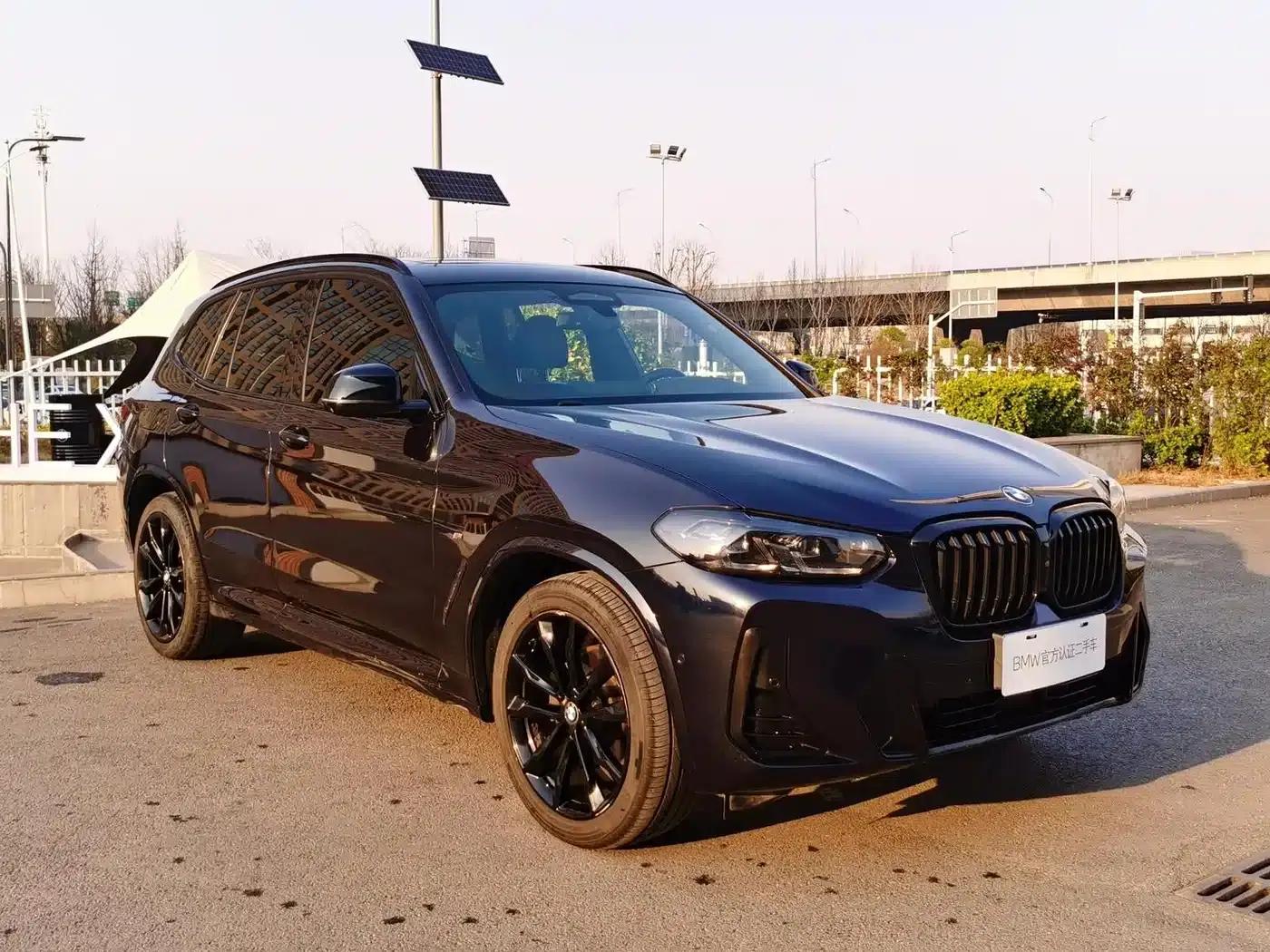BMW X3 2022 xDrive30i Luxury M Sport Package — миниатюра 3