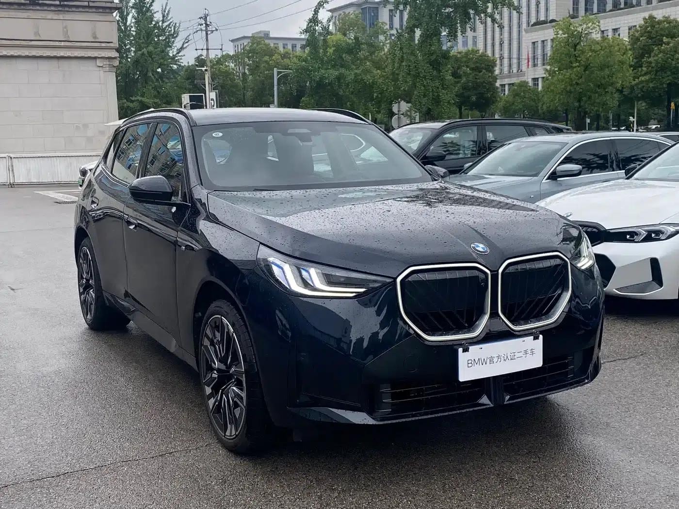 BMW X3 2026 xDrive30L Luxury M Sport Shadow Edition — миниатюра 3