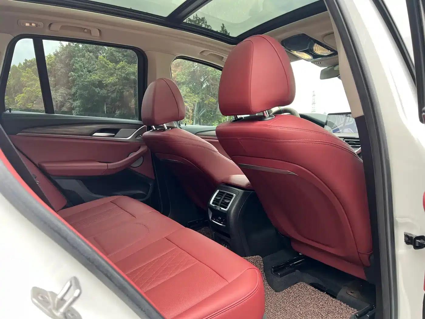BMW X3 2022 xDrive30i Leading Edition M Sport Package — миниатюра 12