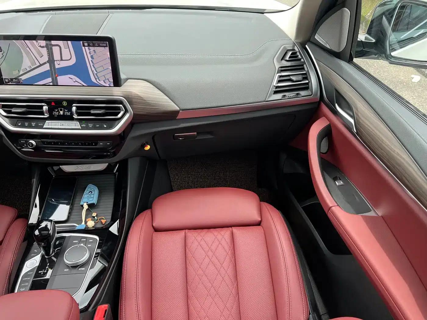 BMW X3 2022 xDrive30i Leading Edition M Sport Package — миниатюра 15