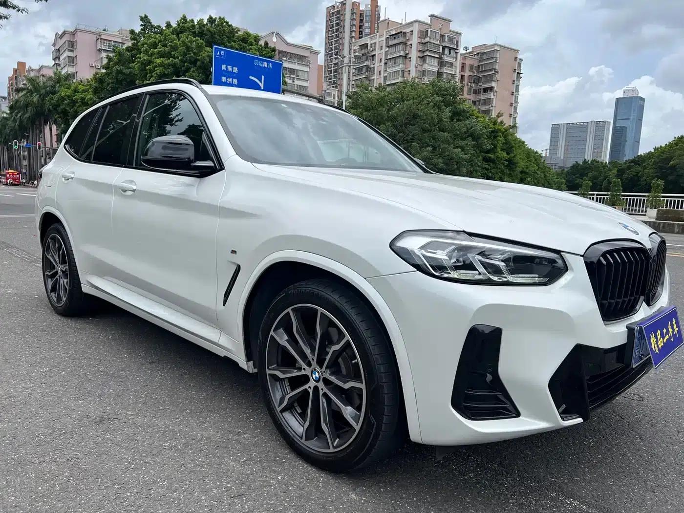 BMW X3 2022 xDrive30i Leading Edition M Sport Package — миниатюра 3
