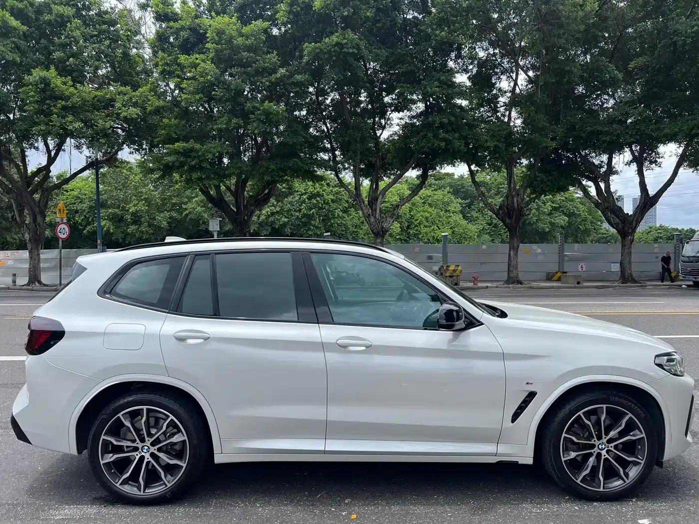 BMW X3 2022 xDrive30i Leading Edition M Sport Package — миниатюра 21