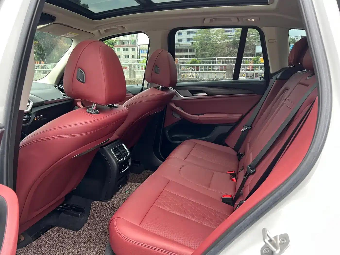 BMW X3 2022 xDrive30i Leading Edition M Sport Package — миниатюра 9