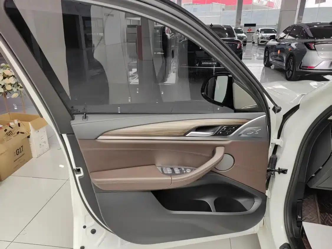 BMW X3 2021 xDrive28i M Sport Package — миниатюра 17
