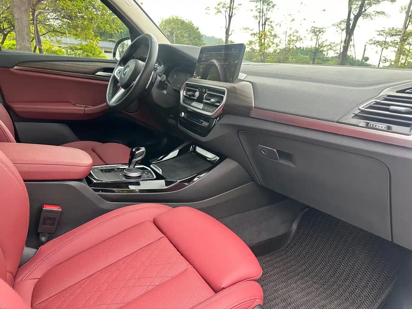 BMW X3 2022 xDrive30i Leading Edition M Sport Package — миниатюра 9