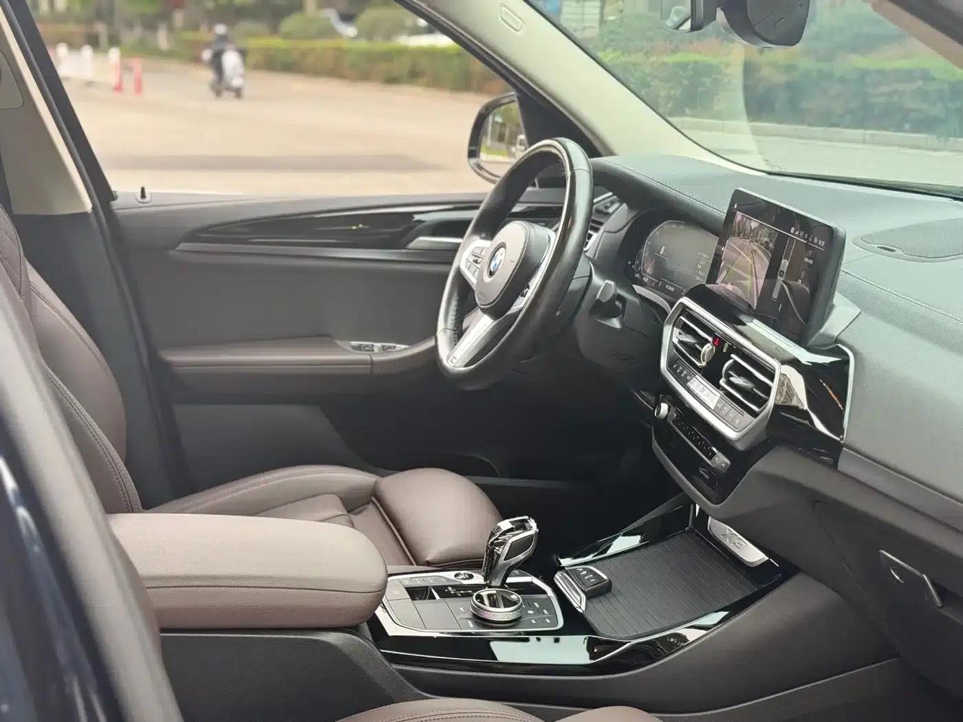 2022 BMW X3 xDrive25i M Sport Package — миниатюра 19