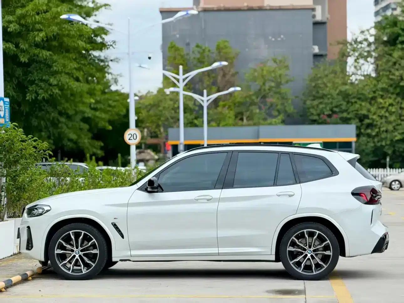 BMW X3 2022 Facelift xDrive30i Leading Edition M Sport Package — миниатюра 3