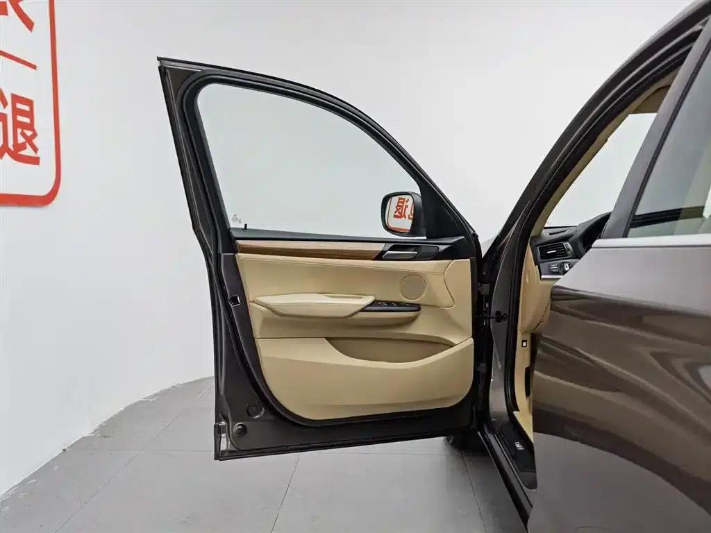 BMW X3 (Imported) 2011 xDrive35i Luxury — миниатюра 8