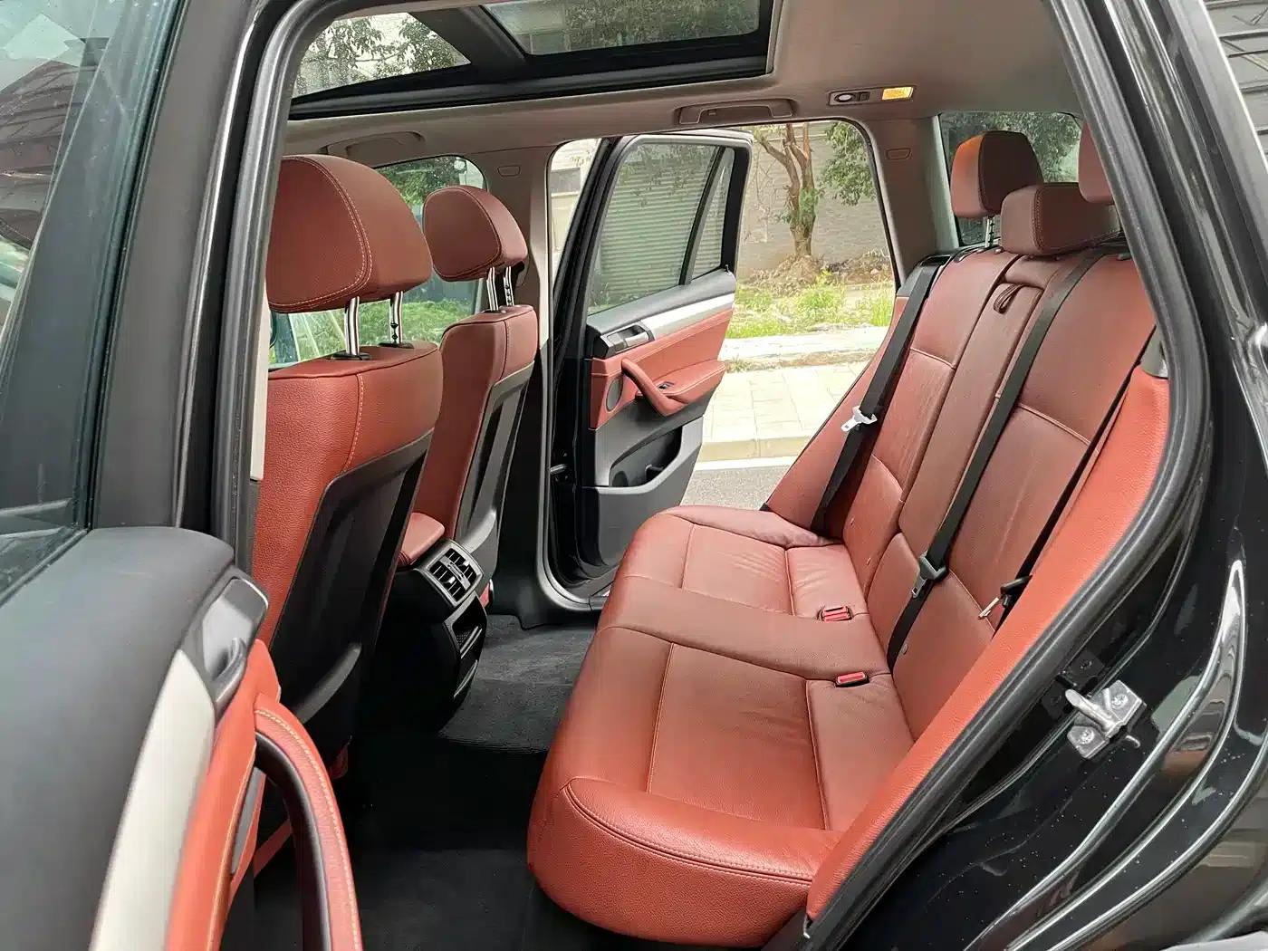 2011 BMW X3 xDrive28i Leading Edition (Imported) — миниатюра 9