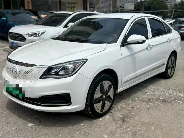 Dongfeng Fengshen E70 2022 500 Super Enjoy Edition