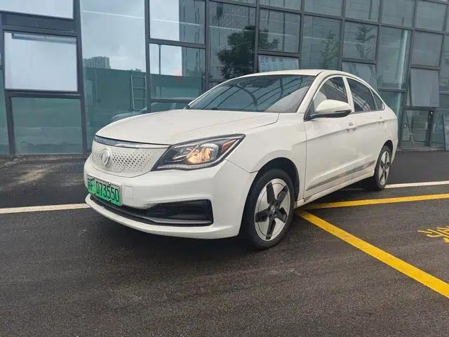 Dongfeng Fengshen E70 2022 500 Super Enjoy Edition