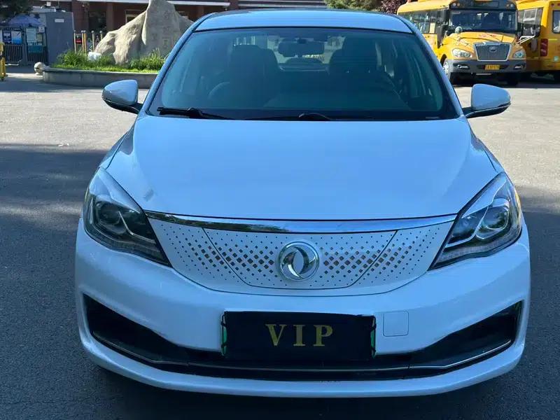 Dongfeng Fengshen E70 2021 Facelift 500 Super Enjoy Edition — миниатюра 2