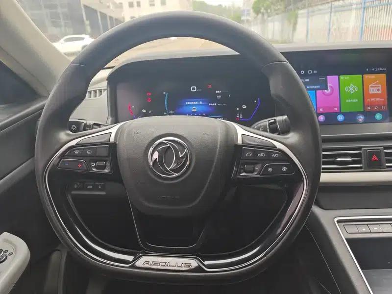 Dongfeng Fengshen E70 2022 500 Super Enjoy Edition 110kW — миниатюра 11