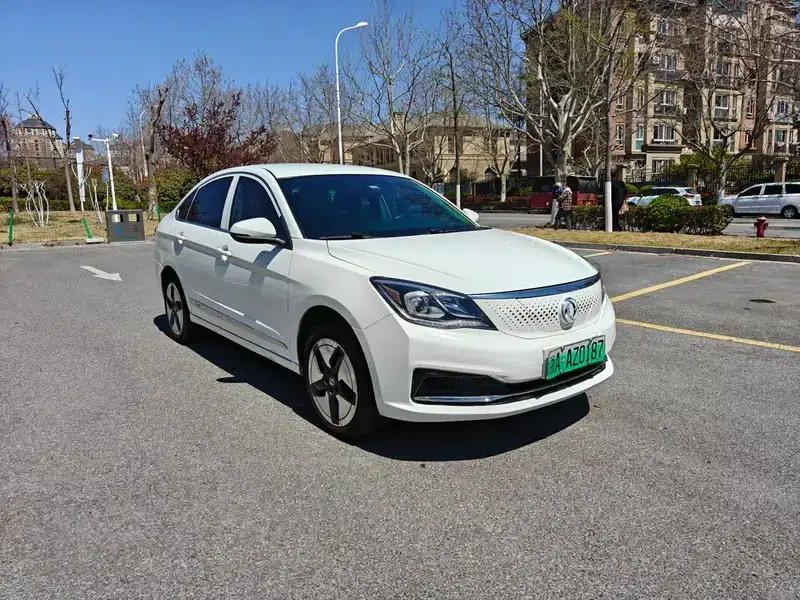 Dongfeng Fengshen E70 2022 360H Battery Swapping Edition — миниатюра 3