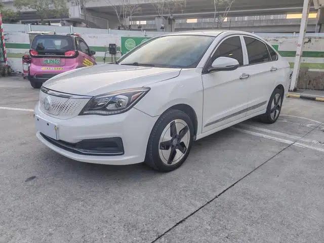 Dongfeng Fengshen E70 2021 Facelift 500 Super Enjoy Edition