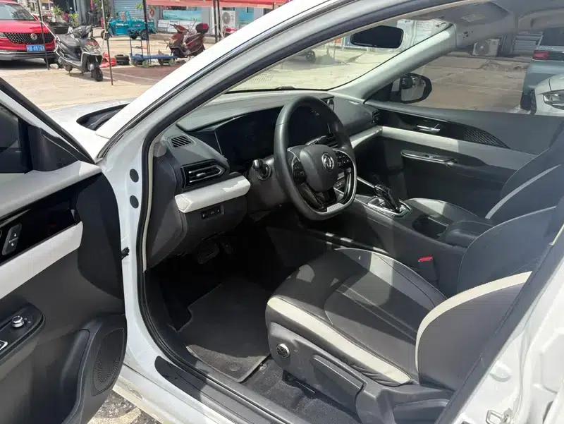Dongfeng Fengshen E70 2022 360H Battery Swapping Edition — миниатюра 8