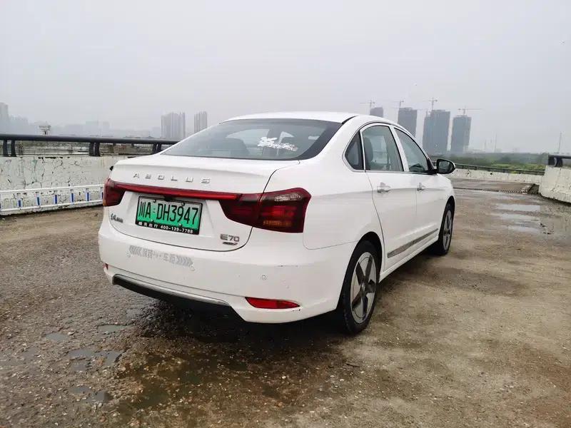 Dongfeng Fengshen E70 2021 500 Lightweight Edition — миниатюра 6