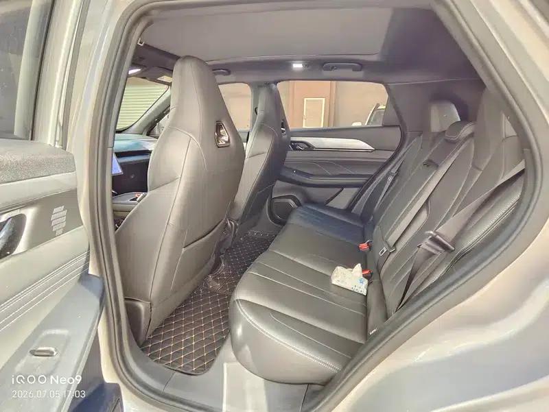 Dongfeng L7 PHEV 2025 Model, 205km Long Range Premium Edition — миниатюра 9
