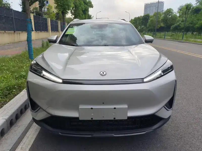 Dongfeng L7 PHEV 2025 Model, 205km Long Range Enjoyable Edition — миниатюра 2