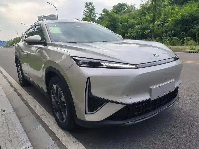 Dongfeng L7 PHEV 2025 Model, 205km Long Range Enjoyable Edition — миниатюра 3
