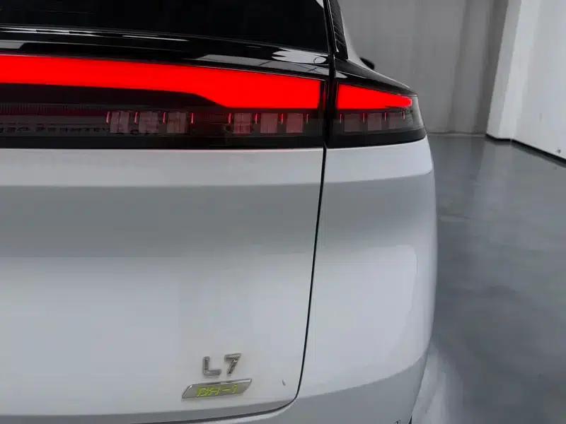 Dongfeng L7 PHEV 2024 Model 205 Plus — миниатюра 8