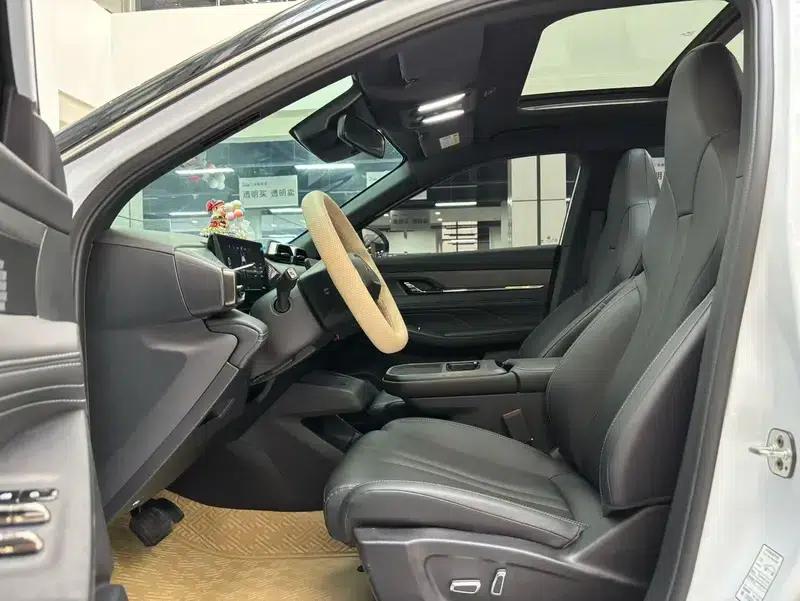 Dongfeng L7 PHEV 2024 Model 205 Pro — миниатюра 8