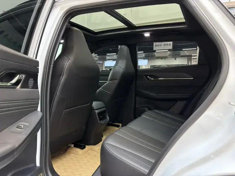 Dongfeng L7 PHEV 2024 Model 205 Pro — миниатюра 9