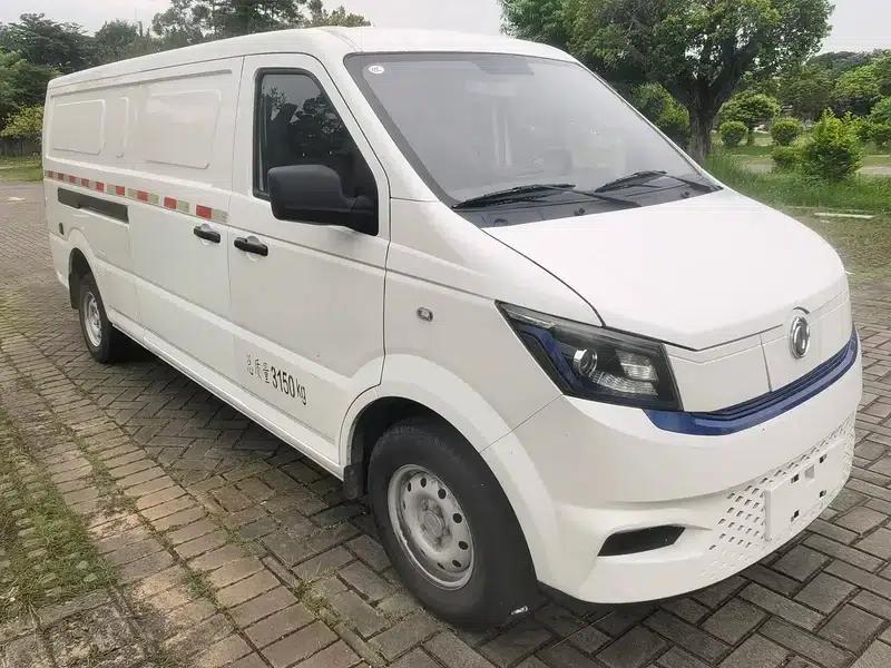 Yufeng EM27 2024 Model, Rear-wheel Drive, 2-seater, Pure Electric, Factory Customized Edition — миниатюра 3