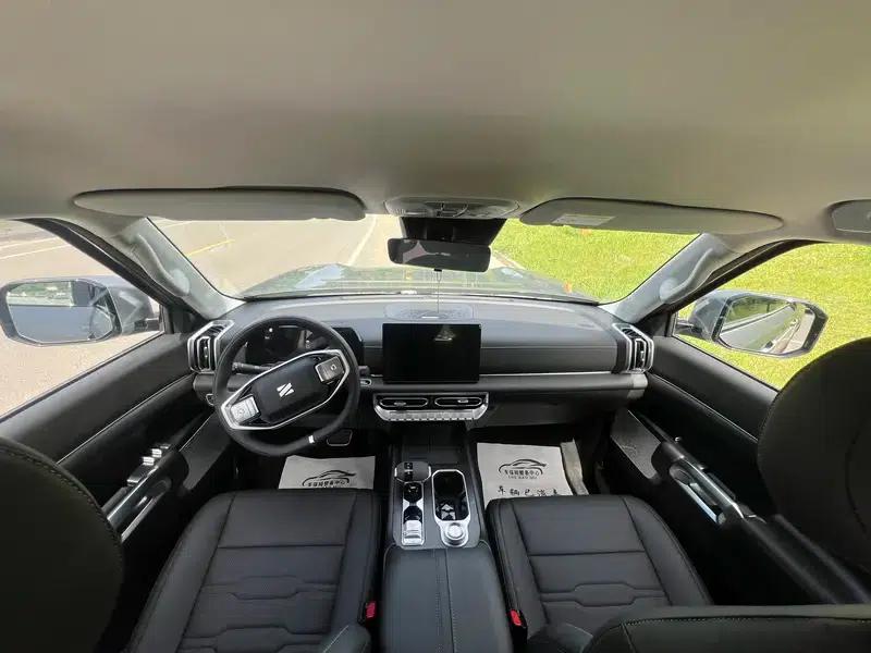 Zhengzhou Nissan Z9 2025 GT 2.3T Automatic Diesel 4WD First Edition — миниатюра 16