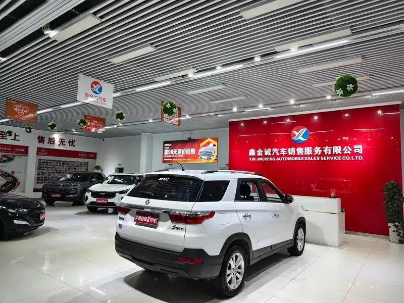 Fengguang S560 2019 Model 1.8L CVT Elite 7-Seater National VI Emission Standard — миниатюра 7