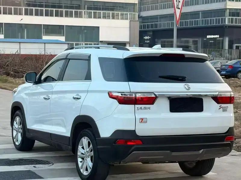 Fengguang S560 2018 Upgraded Model 1.8L CVT Premium 7-Seater — миниатюра 4