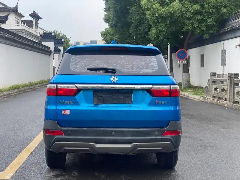 Fengguang S560 2018 Model 1.8L CVT Urban Edition 5-Seater — миниатюра 5