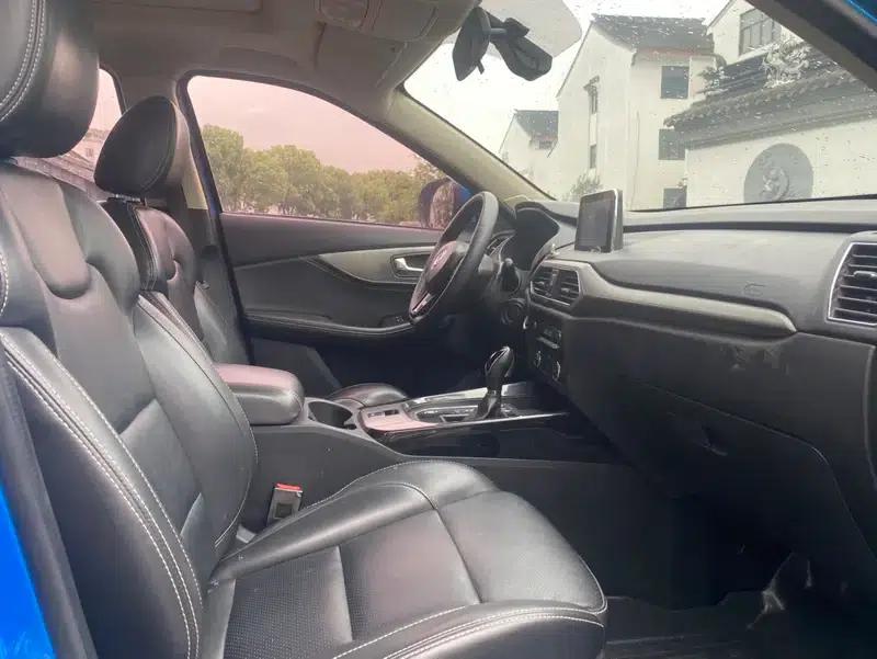 Fengguang S560 2018 Model 1.8L CVT Urban Edition 5-Seater — миниатюра 9