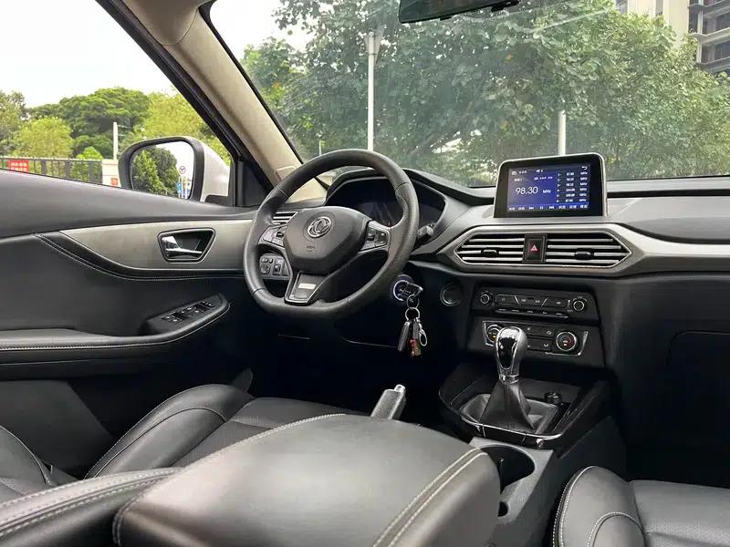 Fengguang S560 2018 Model 1.8L Manual Comfort 7-Seater — миниатюра 11