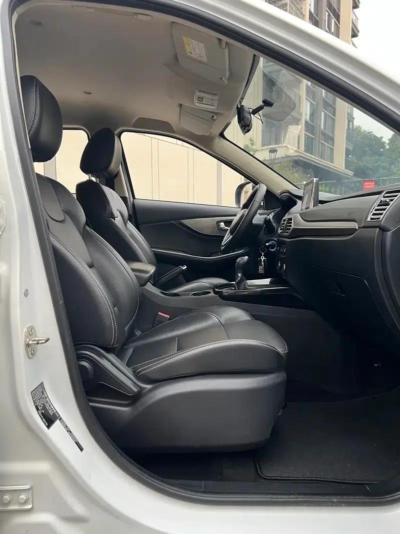 Fengguang S560 2018 Model 1.8L Manual Comfort 7-Seater — миниатюра 13