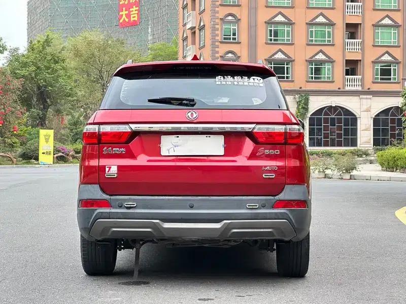 Fengguang S560 2018 Model 1.8L CVT Smart Connected 7-Seater — миниатюра 5