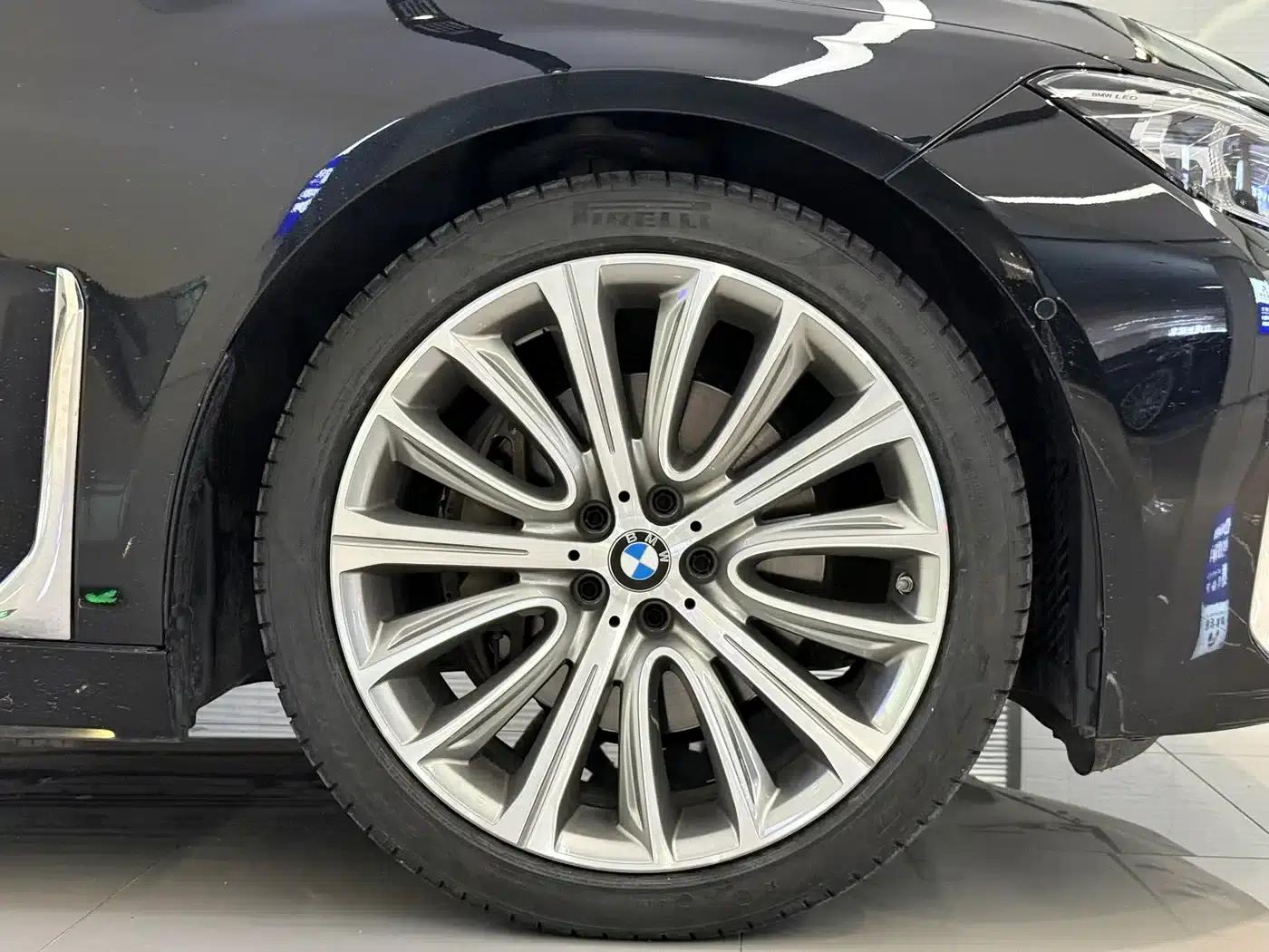 2021 BMW 7 Series 740Li Leading Luxury Package — миниатюра 18