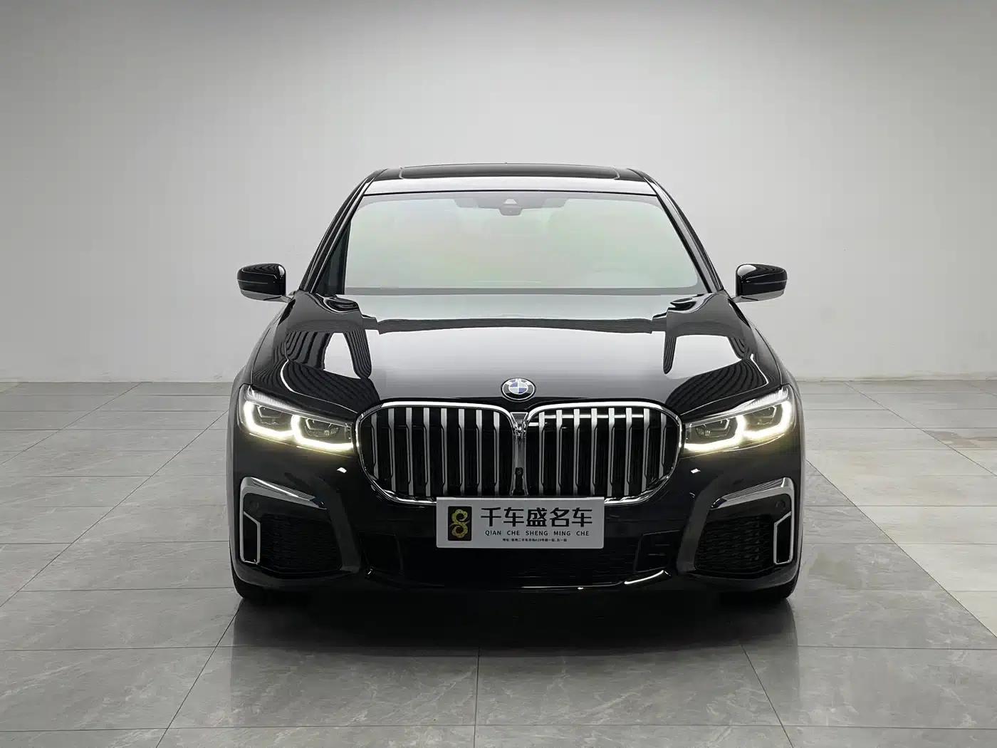 2019 BMW 7 Series Facelift 730Li M Sport Package — миниатюра 2