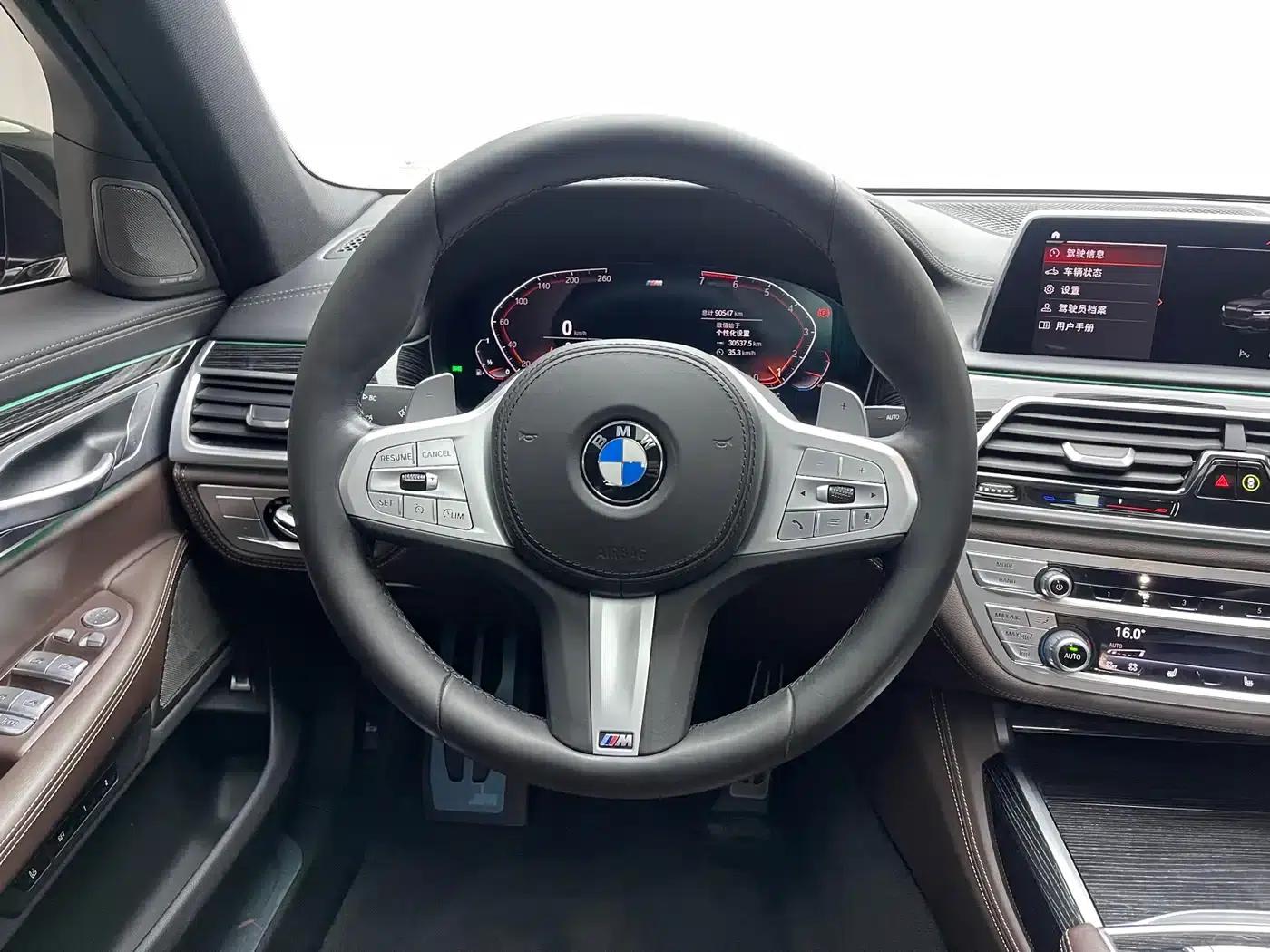 2019 BMW 7 Series Facelift 730Li M Sport Package — миниатюра 12