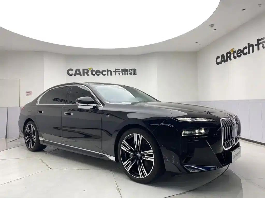 2023 BMW 7 Series 740Li Leading Edition M Sport Package — миниатюра 2