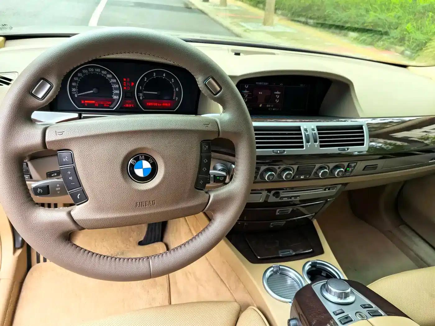 BMW 7 Series 2005 740Li — миниатюра 7