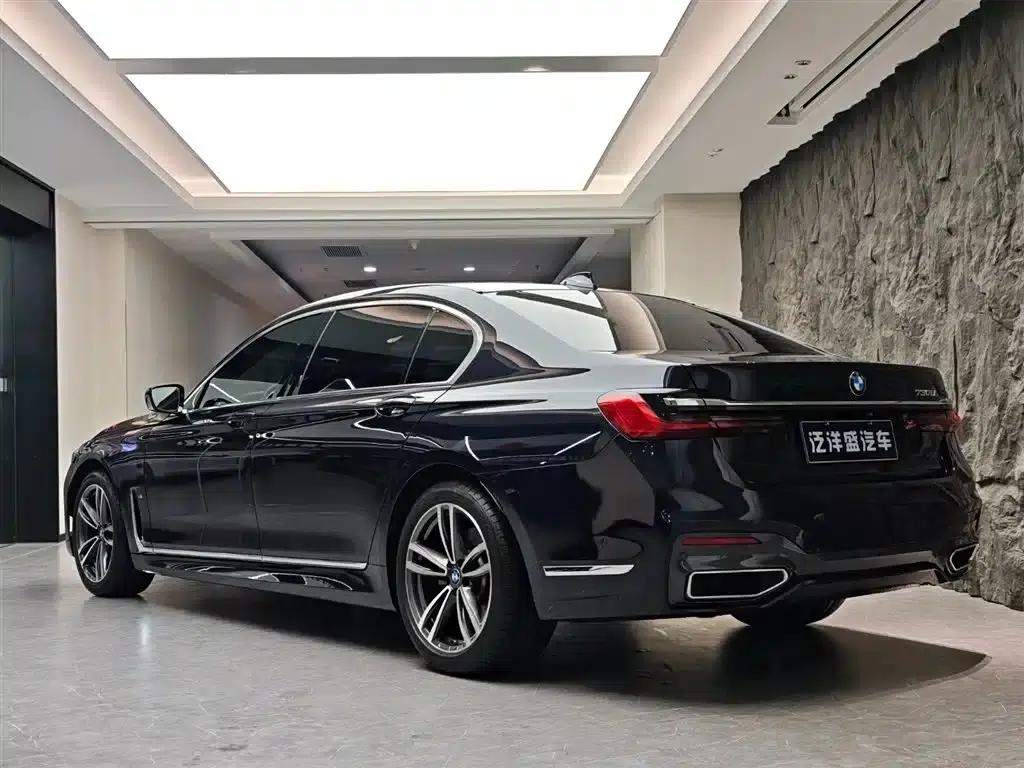 2019 BMW 7 Series Facelift 730Li M Sport Package — миниатюра 19