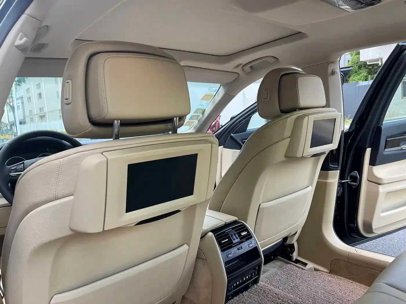 BMW 7 Series 2009 740Li Luxury — миниатюра 13
