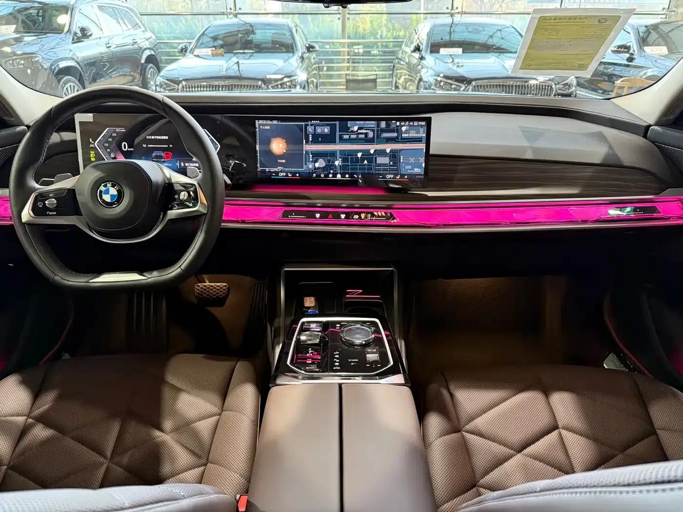 2023 BMW 7 Series 735Li Luxury Package — миниатюра 13