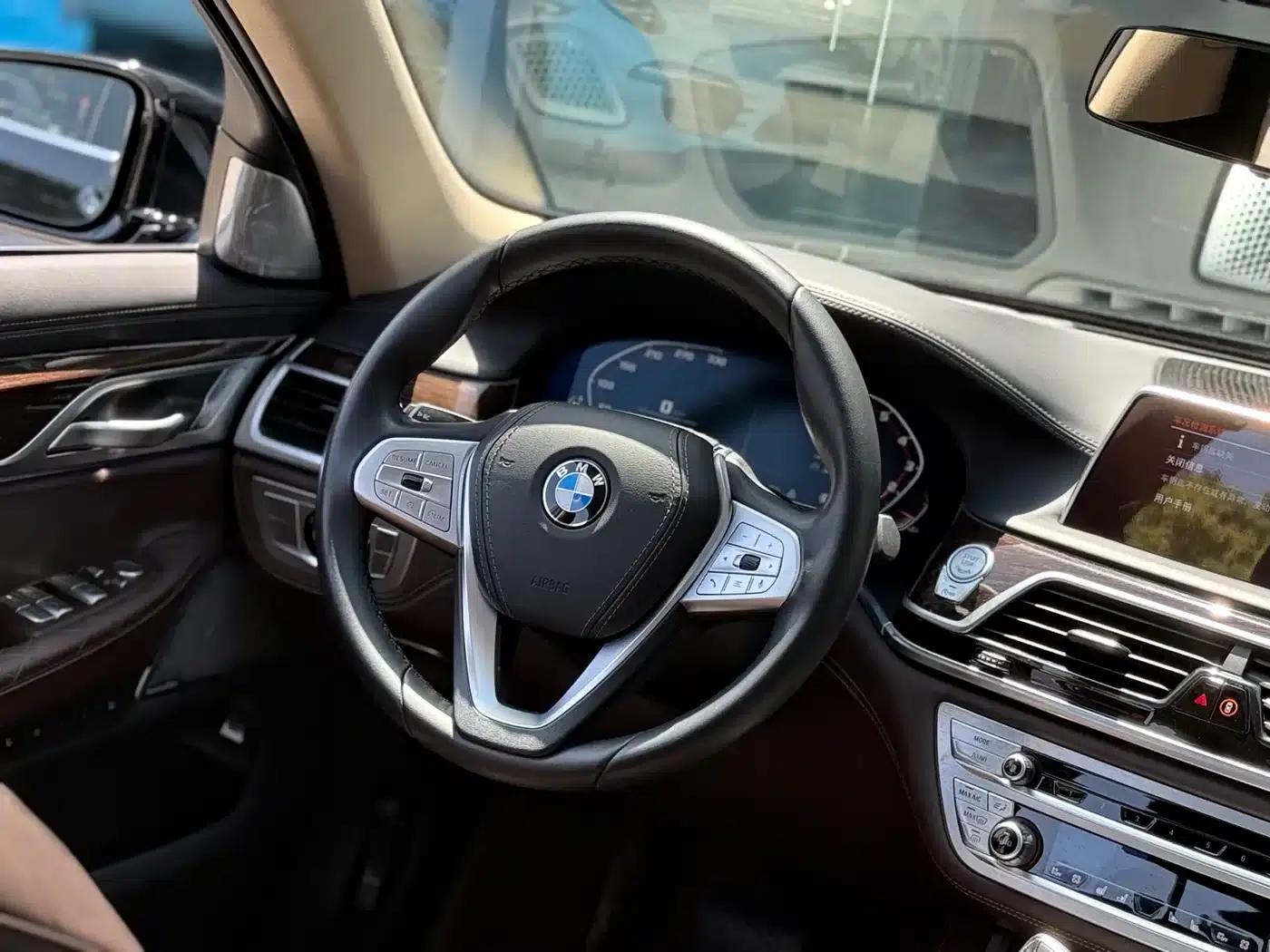 2021 BMW 7 Series 740Li Luxury M Sport Package — миниатюра 7