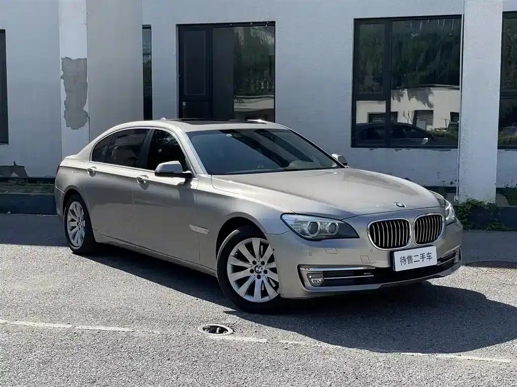 BMW 7 Series 2014 730Li Luxury Edition — миниатюра 2