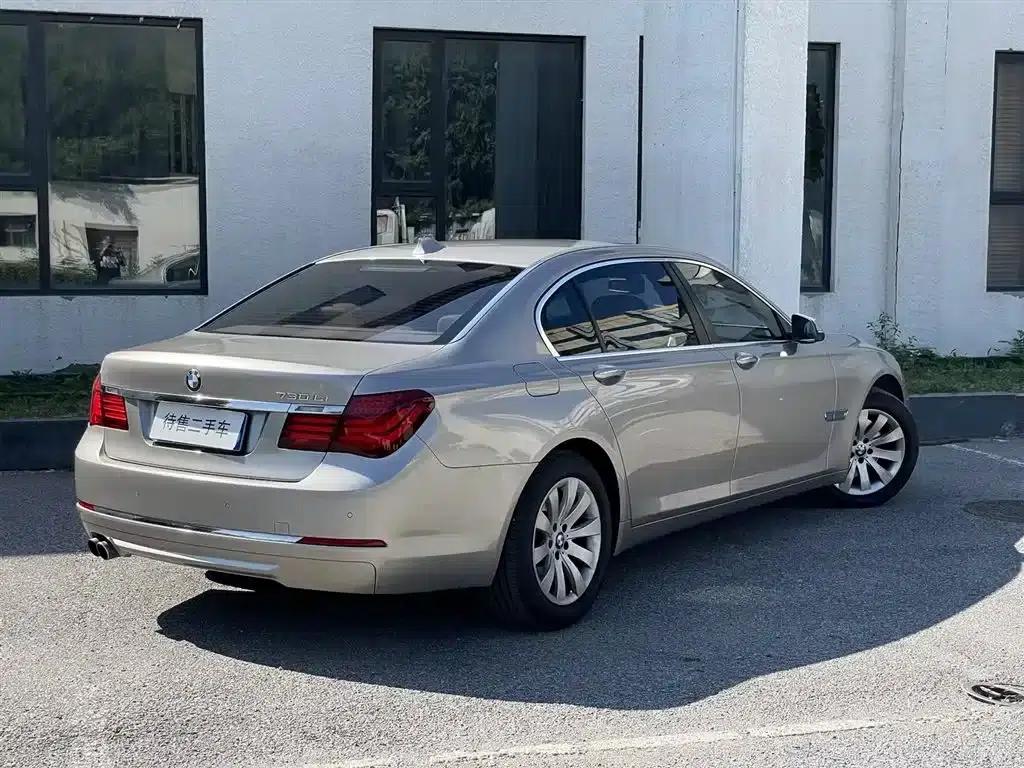 BMW 7 Series 2014 730Li Luxury Edition — миниатюра 3