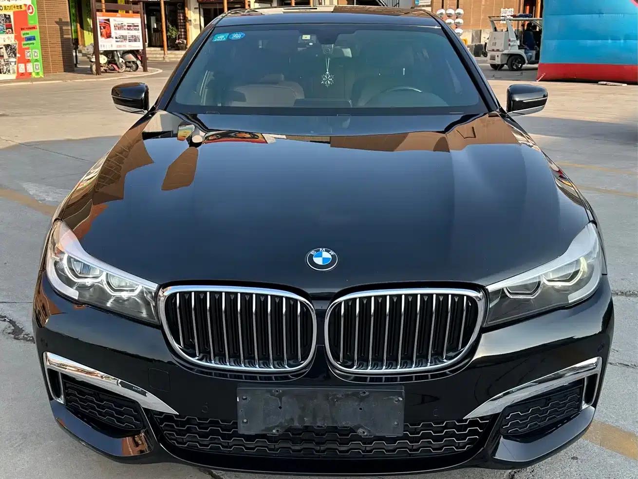 2018 BMW 7 Series 730Li Leading Edition M Sport Package — миниатюра 2