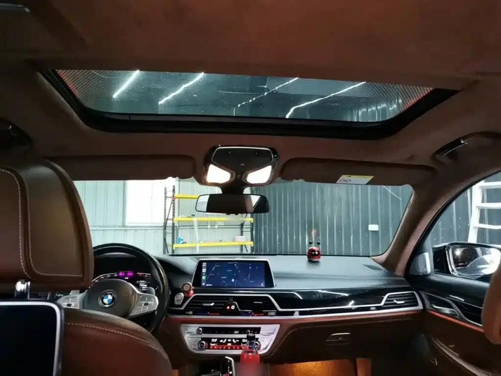 2019 BMW 7 Series Facelift 740Li Luxury M Sport Package — миниатюра 18